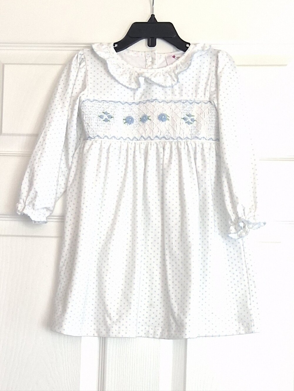 Eliza James Blue White Polka Dot Peter Pan Collar Long Sleeve Smocked Dress